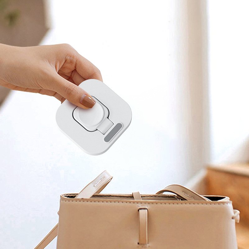 Verti Charge Aura Stand Magnetic Wireless Charger