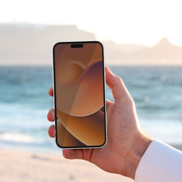 Privacy Tempered Glass for Apple iPhone 14 Pro (9H Hardness)